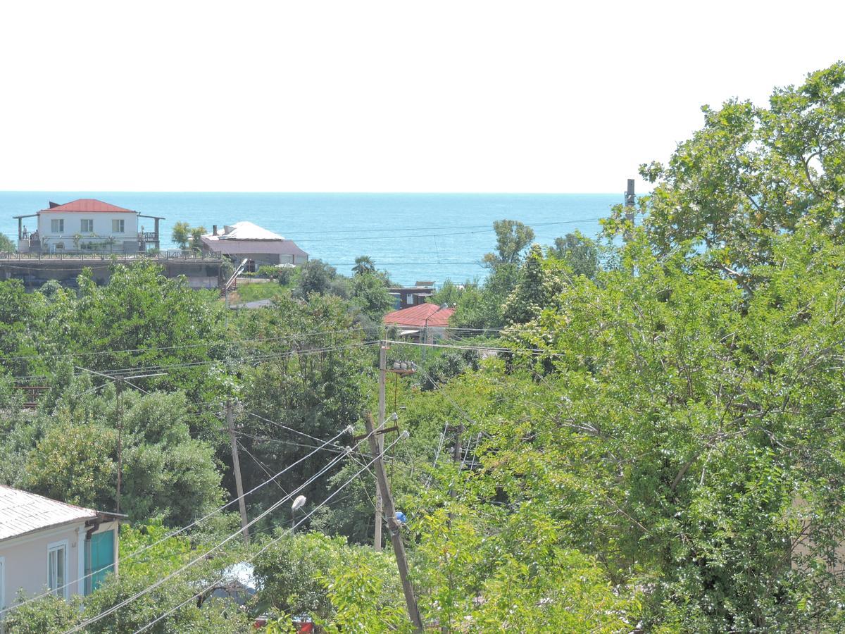 Guesthouse U Moti New Athos Zewnętrze zdjęcie