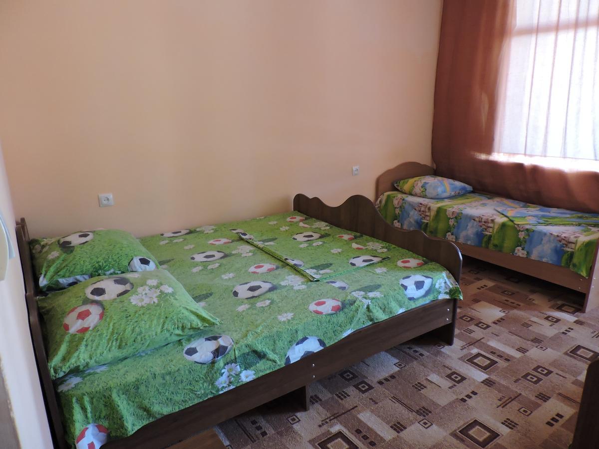 Guesthouse U Moti New Athos Zewnętrze zdjęcie